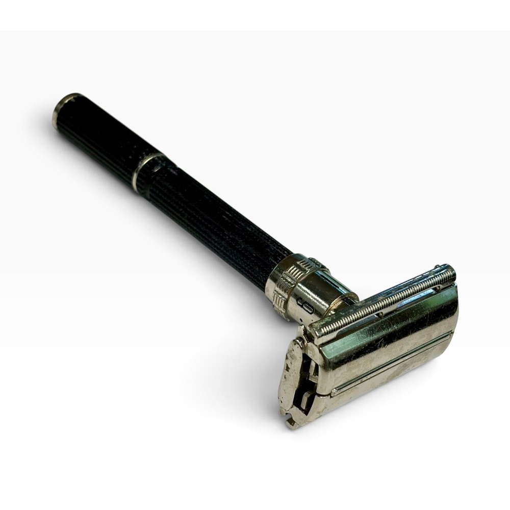 Vintage Gillette Super Adjustable 109 Safety Razor Black Beauty TTO Long Handle
